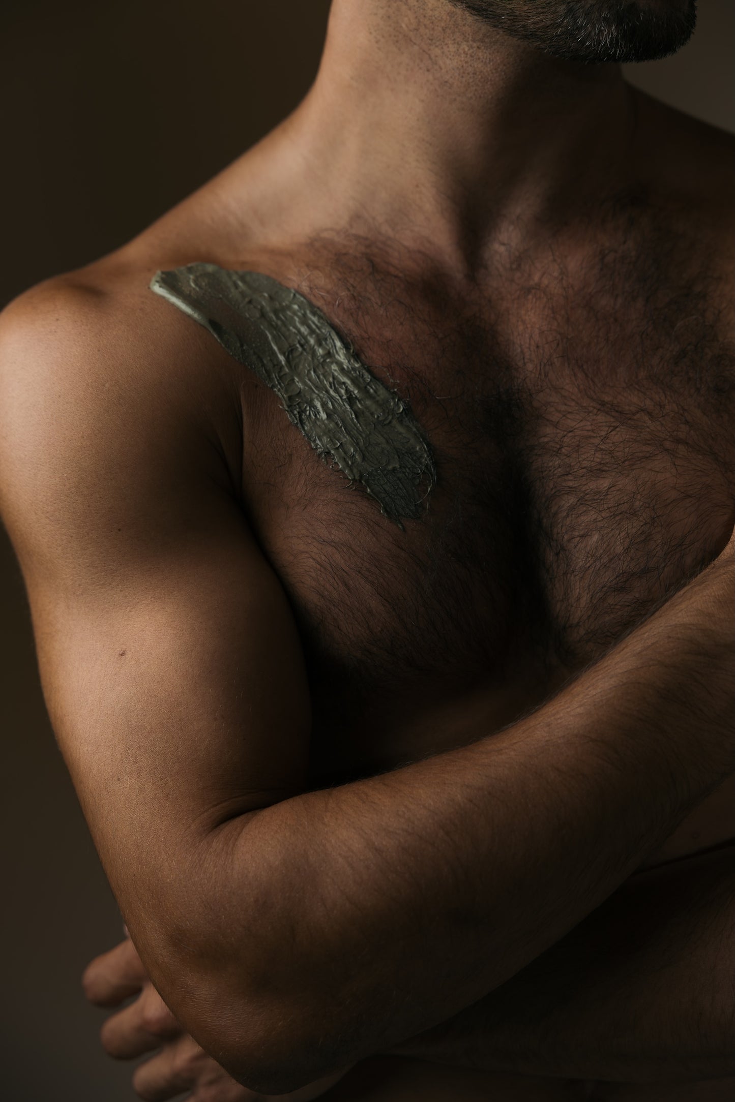Mineral mud and eucalyptus wrap