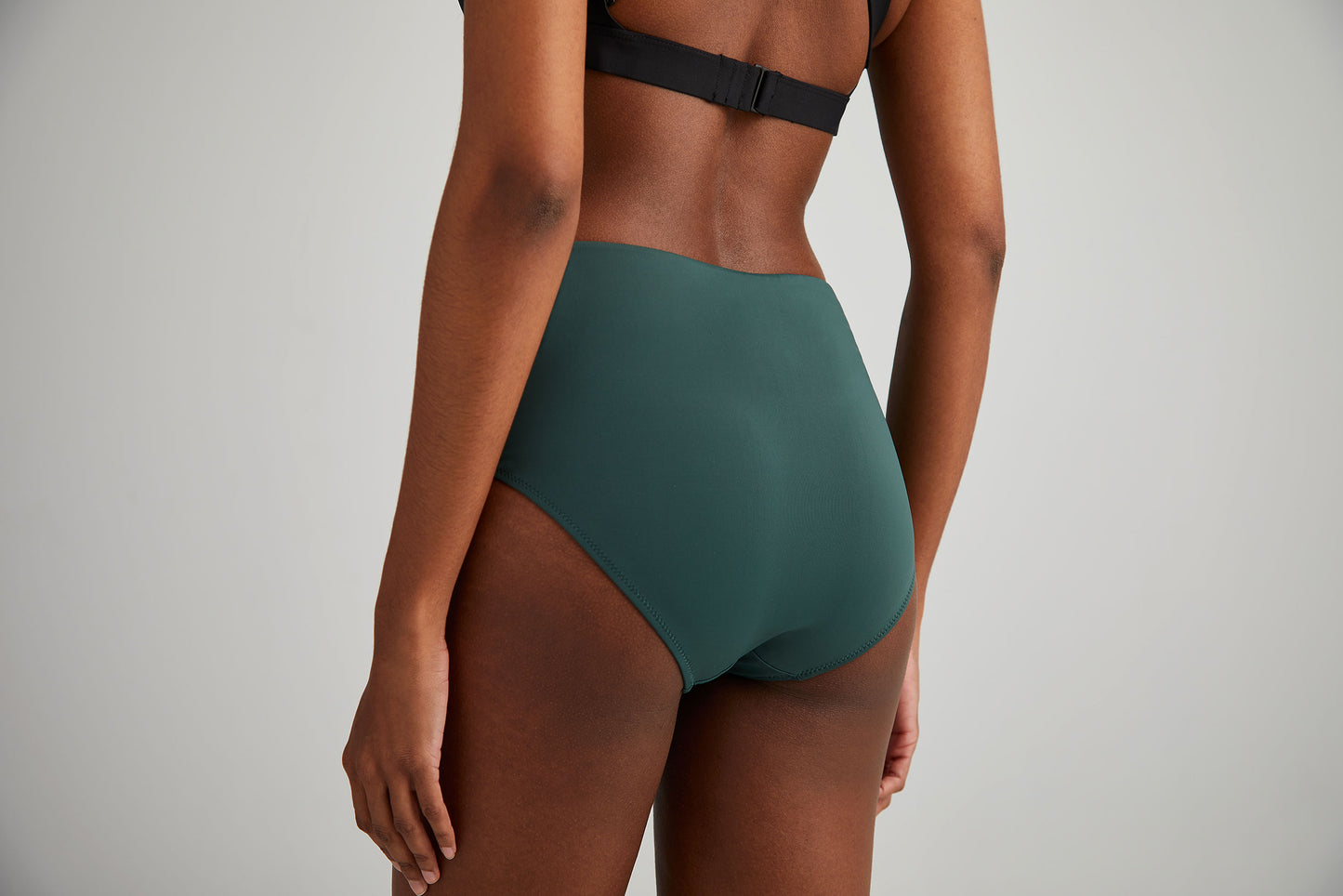 Laga (bikini bottom)