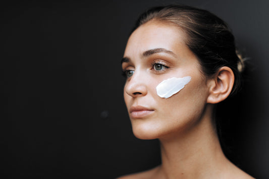 Les étapes essentielles d’un soin du visage à la maison