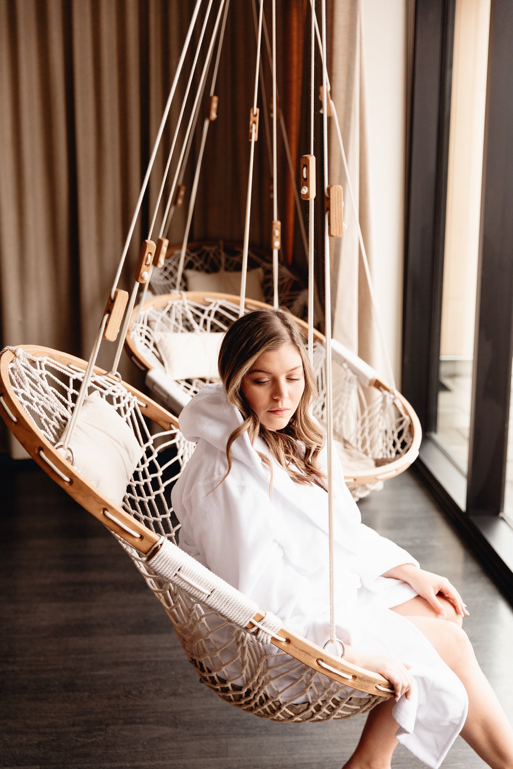 Drøm hanging chair area