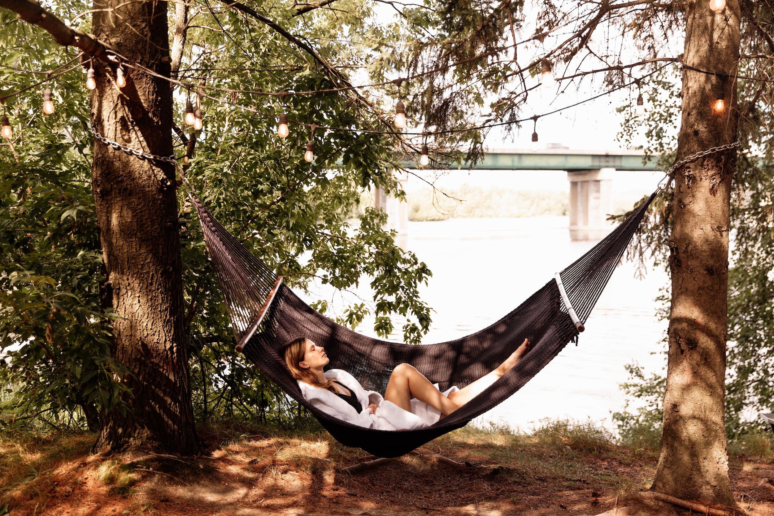 Relaxation on weekdays