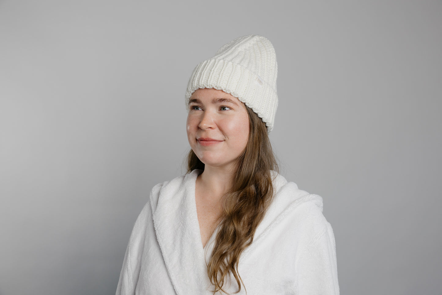 Cable-knit tuque