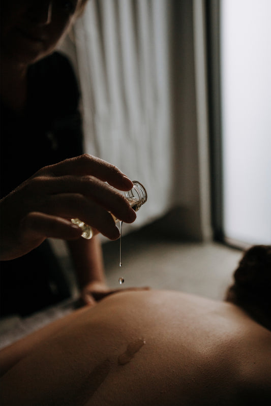 20$ de rabais sur le massage suédois absolu aux huiles essentielles chaudes